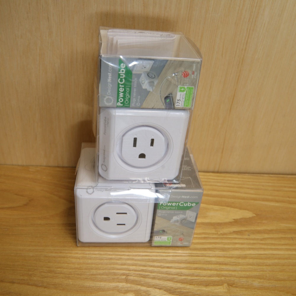 DesignNest PowerCube Original 4 Outlet Wall Adapter Plug Multiplier White Lot 2